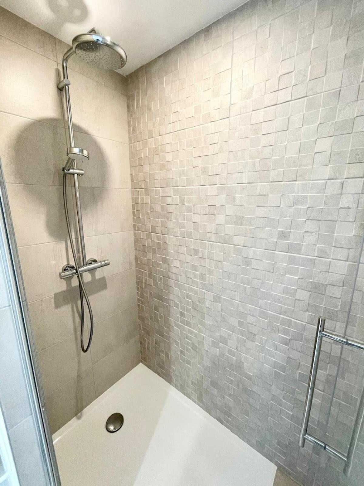 Spacieux Appartement Neuf De Standing Hyper Cosy لارمور- بلاج المظهر الخارجي الصورة